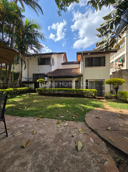 4 Bed House with En Suite in Kilimani
