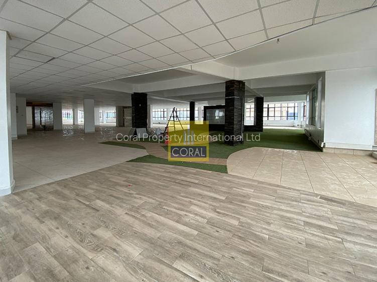 5,250 ft² Office with Backup Generator in Westlands Area