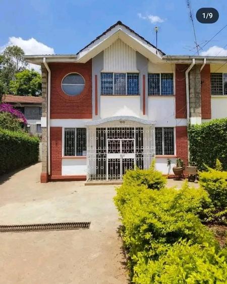 4 Bed Townhouse with En Suite at Kiliman