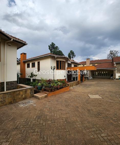 5 Bed House with En Suite in Lower Kabete