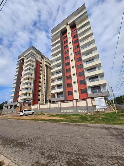 3 Bed Apartment with En Suite at 3Rd Avenue Nyali