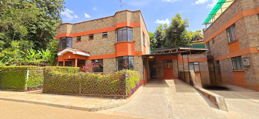 4 Bed Townhouse with En Suite at Convent Drive 4 Bed Townhouse with En Suite at Convent Drive
