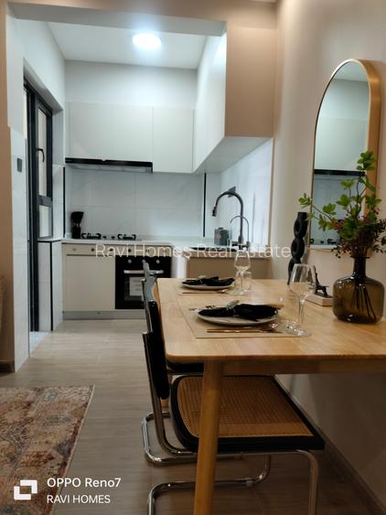 1 Bed Apartment with Swimming Pool in Kilimani