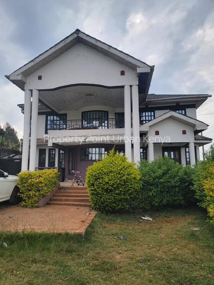 5 Bed Townhouse with En Suite at Ngoingwa - Thika Road