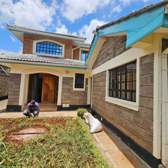 4 Bed Townhouse with En Suite in Kileleshwa 4 Bed Townhouse with En Suite in Kileleshwa