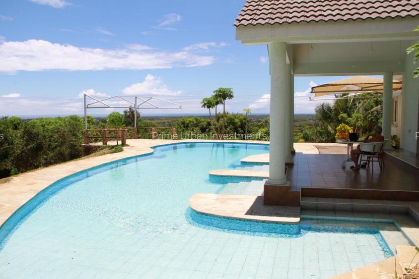 5 Bed Villa with En Suite in Vipingo