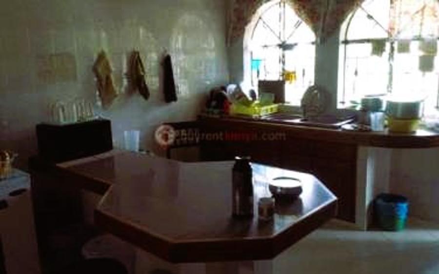 5 Bed House in Riverside - Ansicht 5
