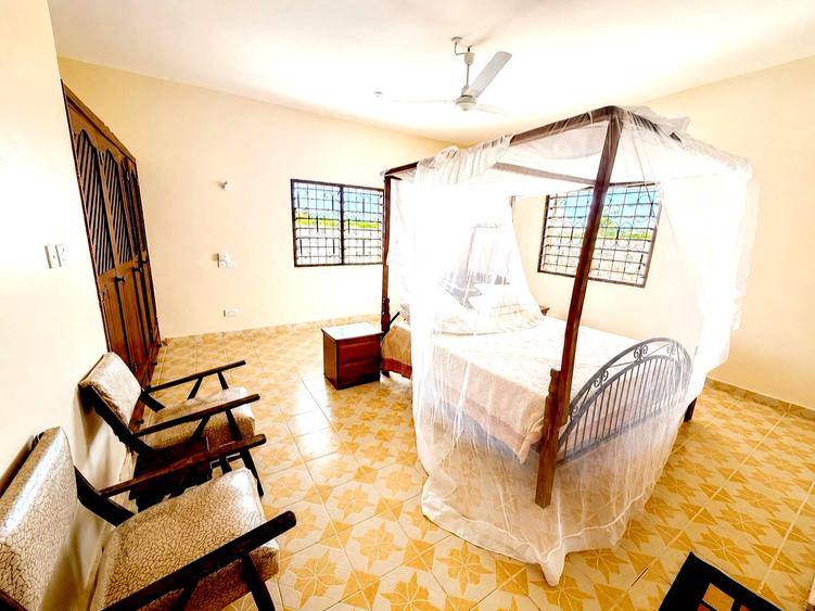 3 Bed Villa with En Suite at Watamu - Vista 5
