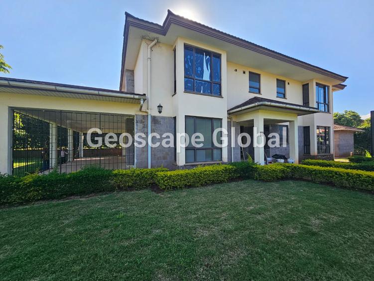 5 Bed House with En Suite in Runda