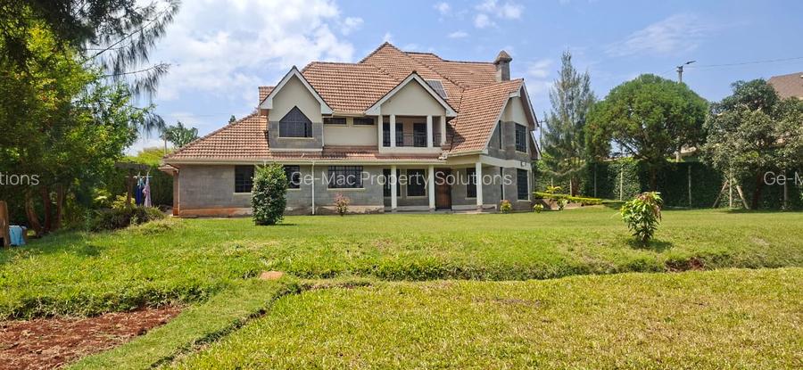 6 Bed House with En Suite in Runda