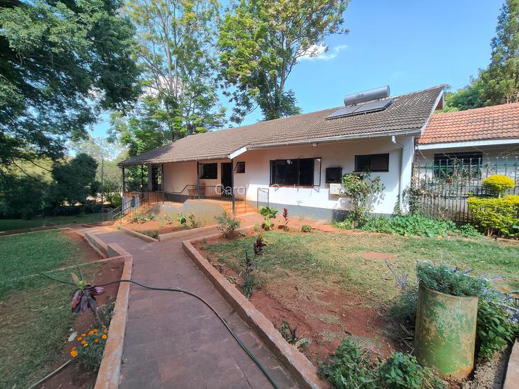 5 Bed Townhouse with En Suite at Thigiri