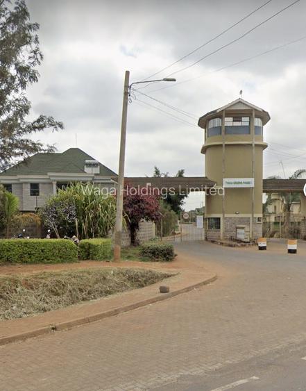 10,000 ft² Land at Phase 1