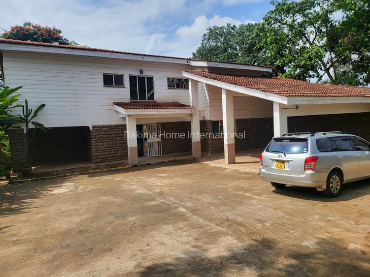 4 Bed House with Staff Quarters in Gigiri