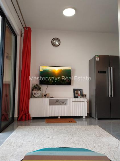 Serviced Studio Apartment with En Suite at Othaya Road