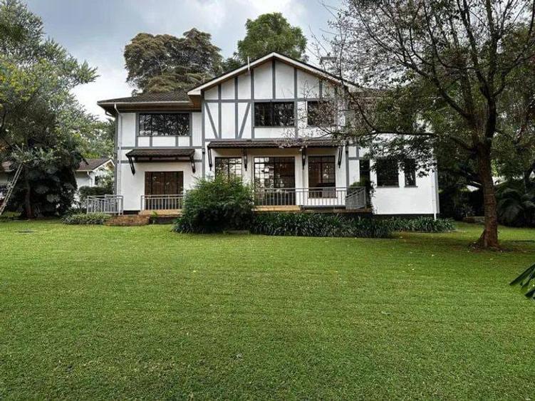5 Bed House with En Suite in Rosslyn