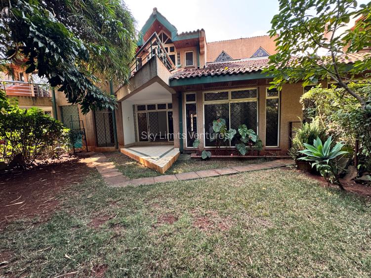 4 Bed Townhouse with En Suite in Kilimani