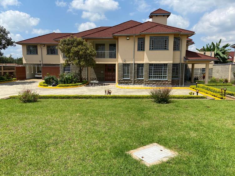 5 Bed House with En Suite in Runda