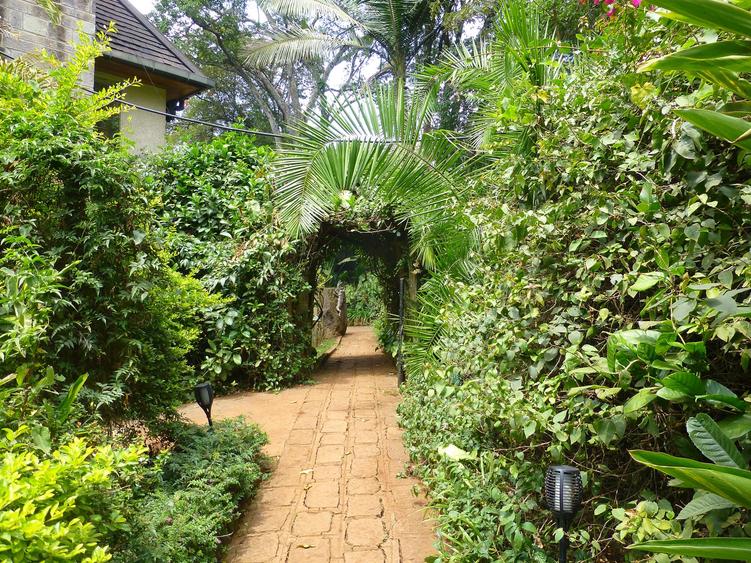 2 Bed Townhouse with En Suite in Kyuna 2 Bed Townhouse with En Suite in Kyuna