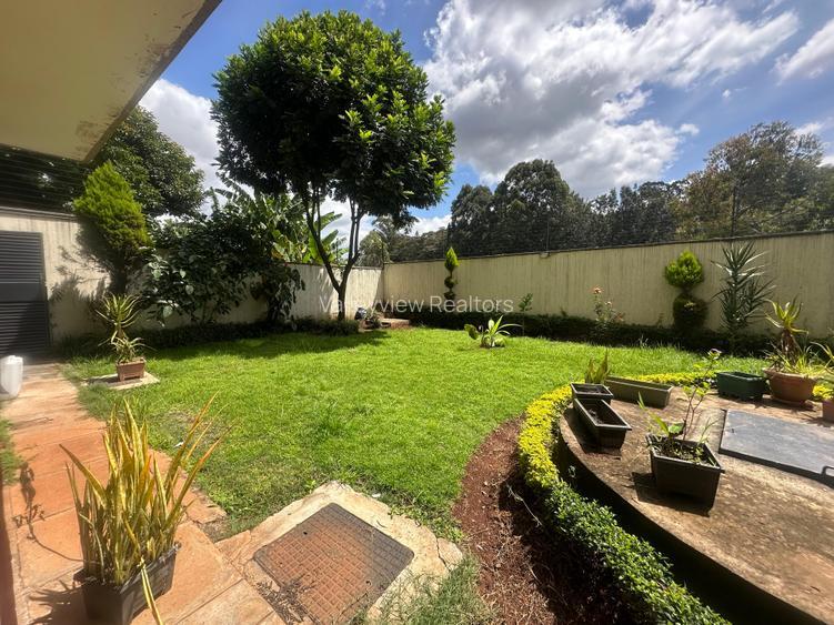 5 Bed Townhouse with En Suite at Lavington