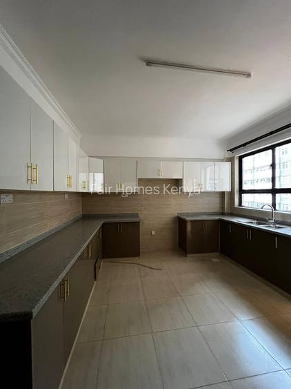 3 Bed Apartment with En Suite at Hatheru Road