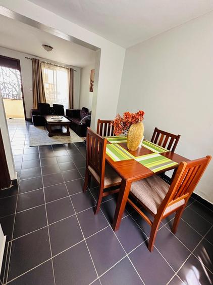 serviced 1 bed apartment with en suite in riverside