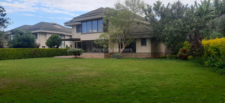 4 Bed Villa with En Suite at Ridgeways