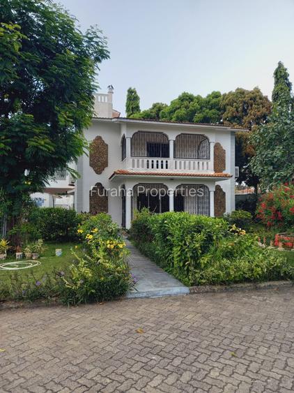 4 Bed House with En Suite in Nyali Area