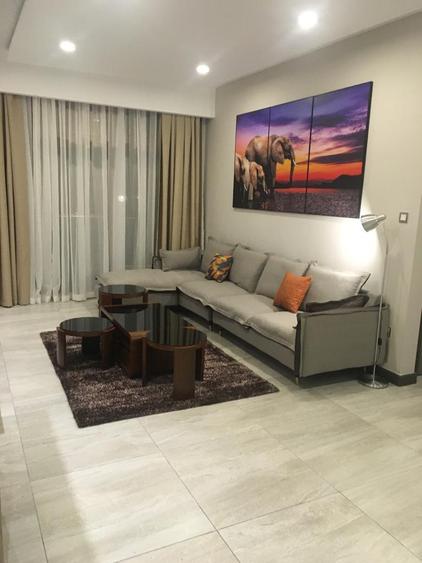 furnished 2 bed apartment with en suite in westlands area