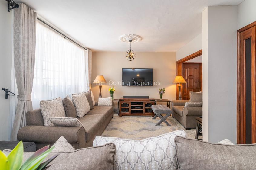 5 Bed House with En Suite in South C