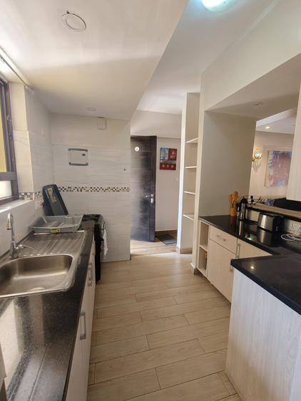 1 Bed House in Kilimani - Widok 3