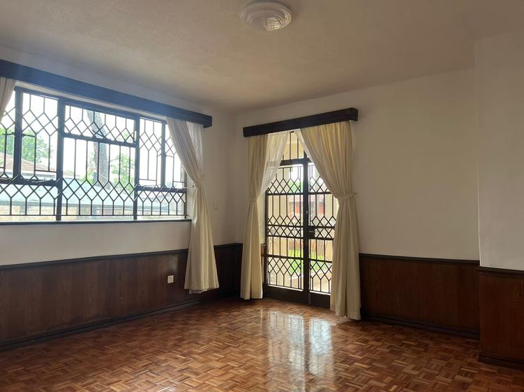 5 Bed House with En Suite in Runda - Bild 6