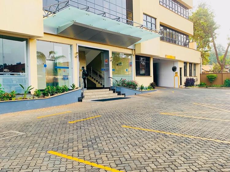 Furnished 1,700 ft² Office with Service Charge Included in Westlands Area - Vista 5