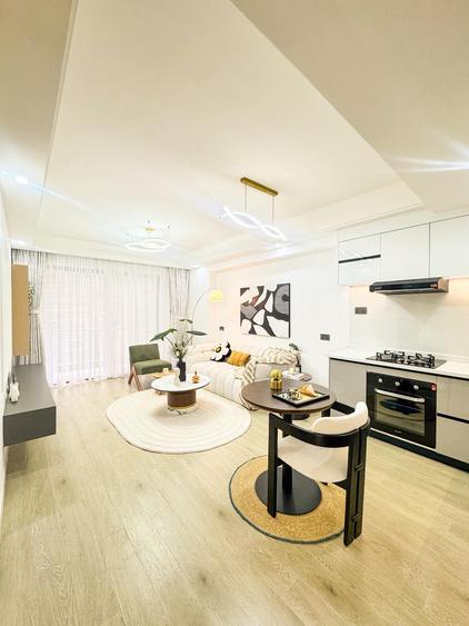 2 Bed Apartment with En Suite in Westlands Area - Vista 6