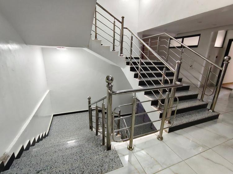 4 Bed Apartment with Staff Quarters in Parklands - Vista 4