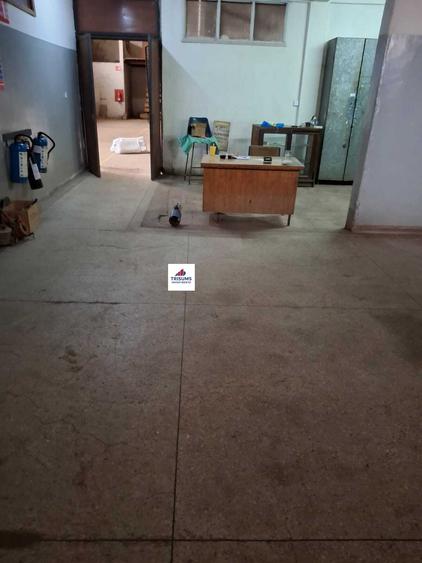 5,000 ft² Warehouse with Fibre Internet in Industrial Area - Aanzicht 5