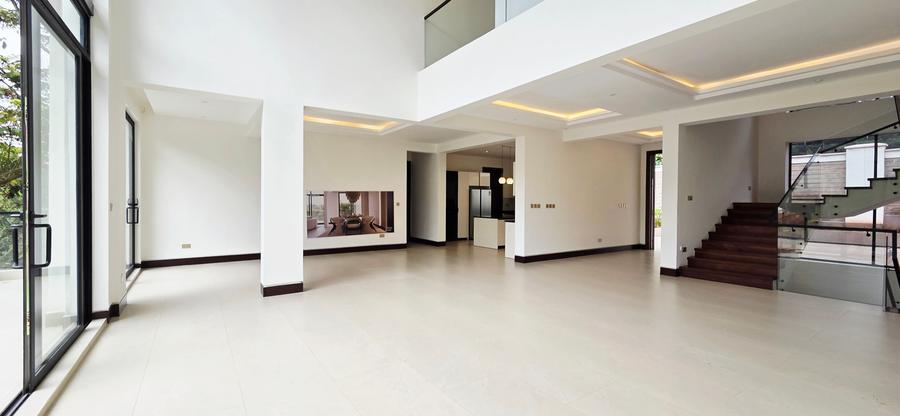 6 Bed Villa with En Suite at Peponi Road - Bild 3