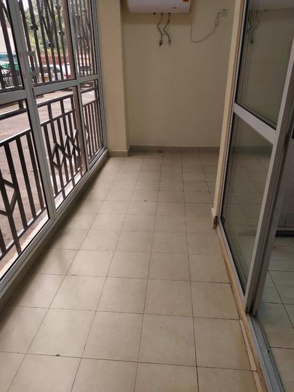 2 Bed Apartment with Swimming Pool in Lavington - Ansicht 3