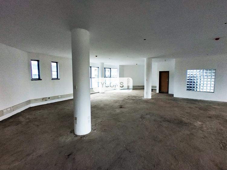 Commercial Property with Backup Generator in Westlands Area - Altro
