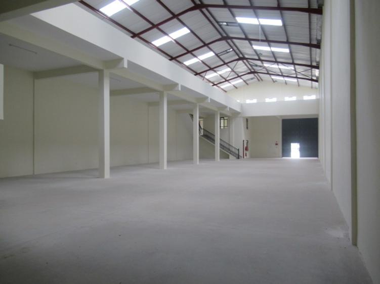 Warehouse with Service Charge Included at Baba Dogo - Więcej