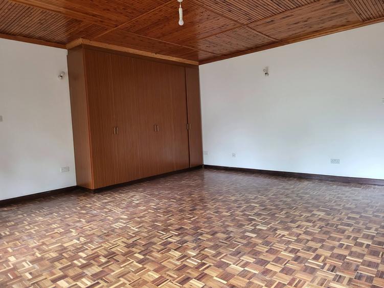 5 Bed Townhouse with En Suite in Nyari - Ansicht 2