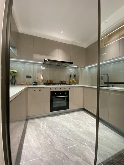 3 Bed Apartment with En Suite at Westlands - Więcej