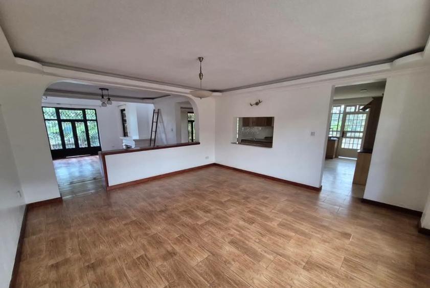 4 Bed House with En Suite in Runda - Altro