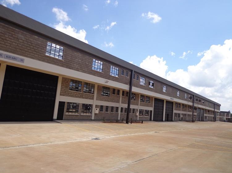 6,500 ft² Warehouse with Service Charge Included in Ruiru - Ansicht 3