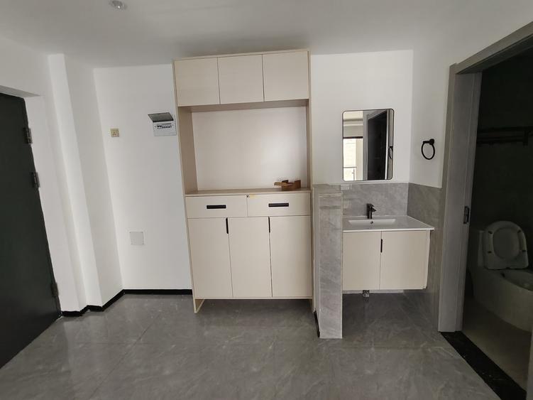 2 Bed Apartment with Swimming Pool in Kileleshwa - Вид 6