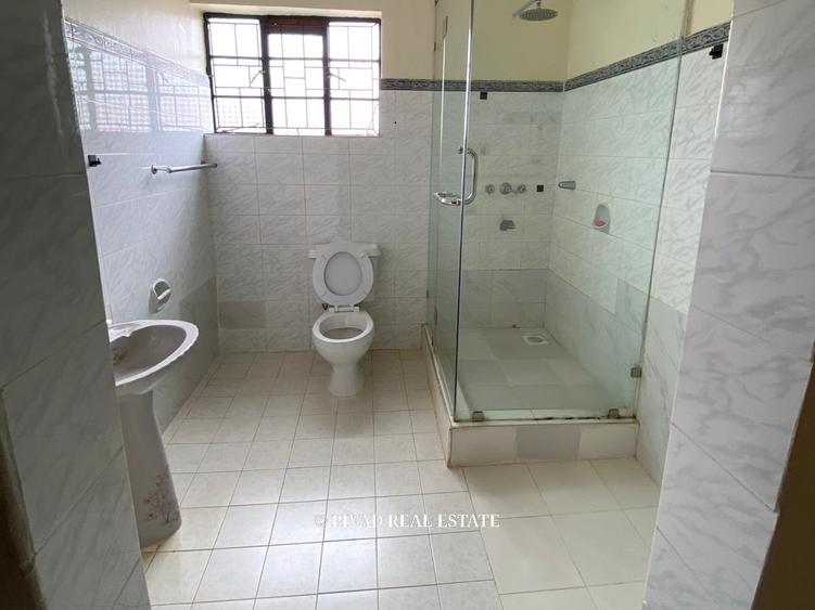 5 Bed House with Garden in Runda - Vista 4