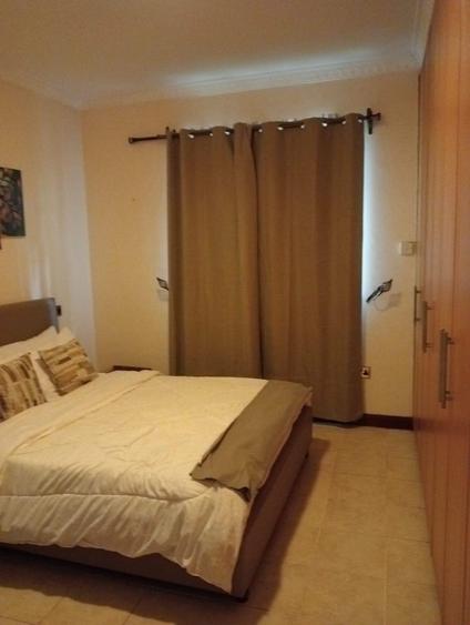 3 Bed House with En Suite in Runda - Meer