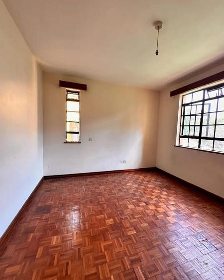 3 Bed Apartment with Swimming Pool in Rhapta Road - Više