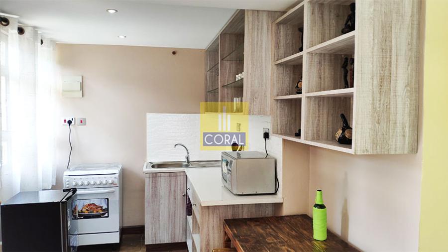 1 Bed House with Garden in Kilimani - Widok 6