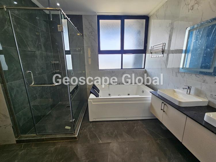 4 Bed Apartment with En Suite in Spring Valley - Mehr