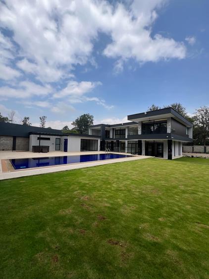 6 Bed House with En Suite in Nyari - Vista 2